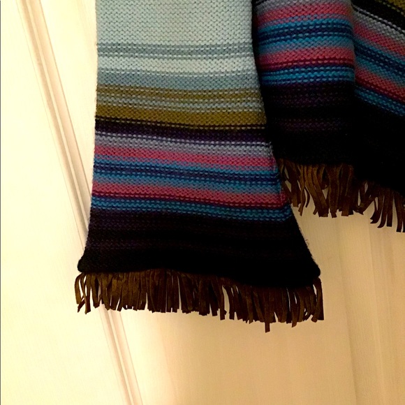 BOHO fringe sweater - Picture 4 of 5